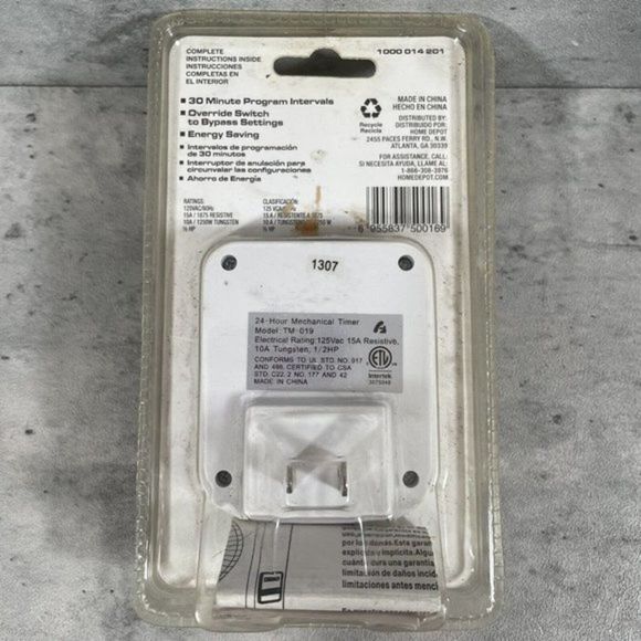 NEW Defiant LED Basic-Backlit Timer 24-Hour Repeating Cycle - Picture 3 of 3